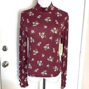 Eye Candy Mock Neck Floral Top